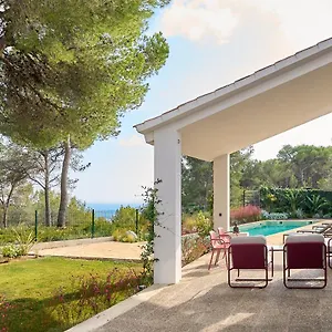 Casa Brisa Boutique - Gay Men Only Bed and breakfast